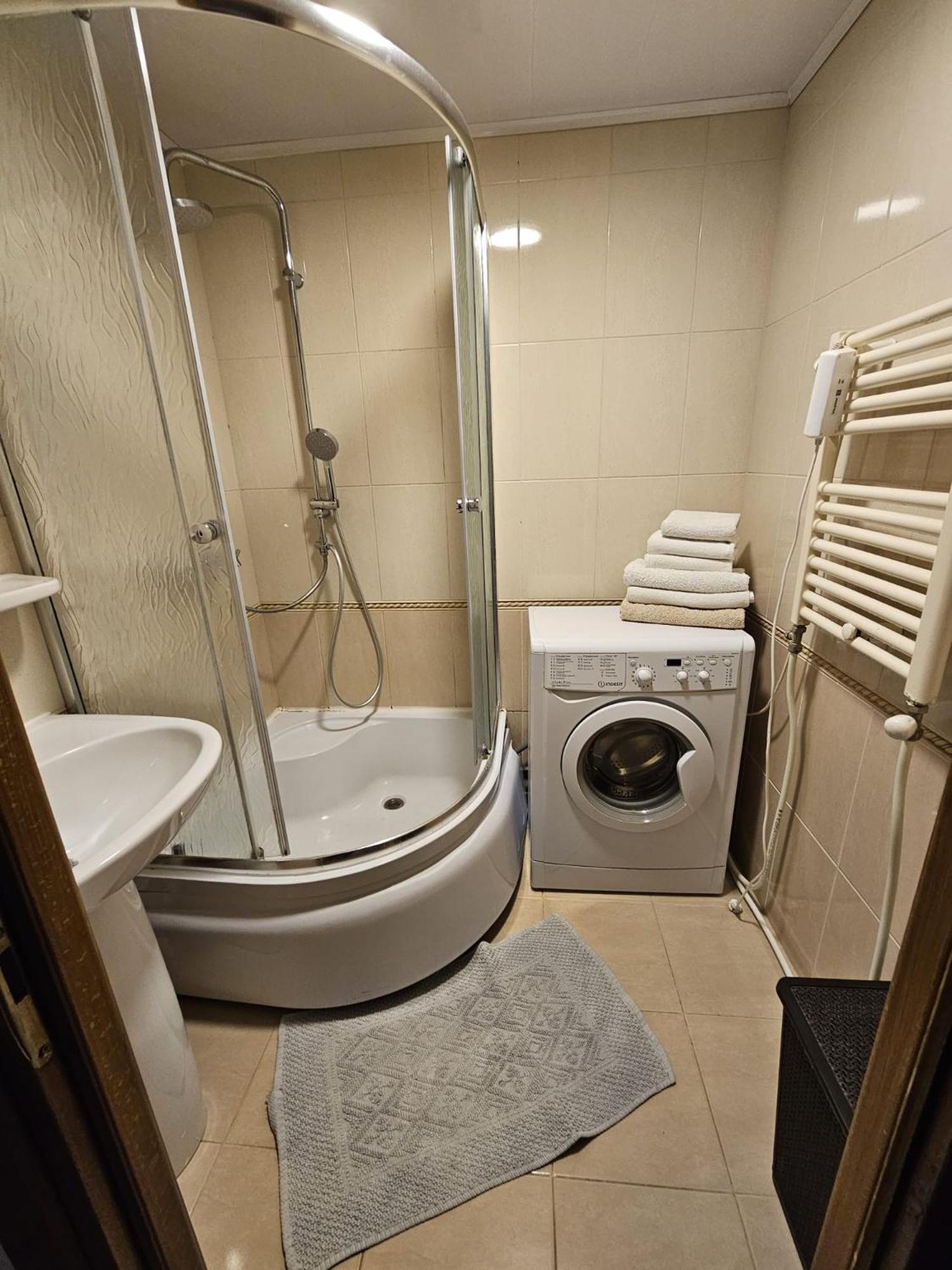 צ'יסינאו Apartament 2 Bedrooms, Botanica מראה חיצוני תמונה