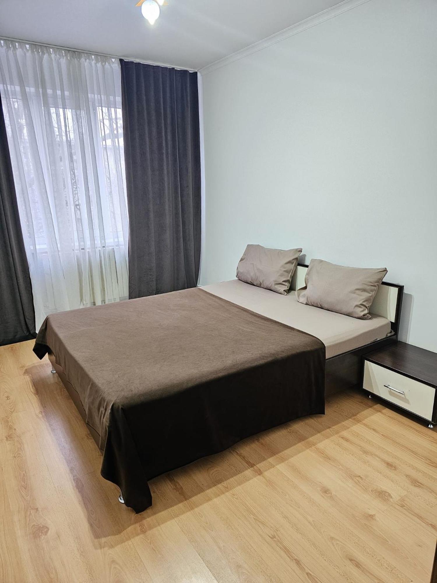 צ'יסינאו Apartament 2 Bedrooms, Botanica מראה חיצוני תמונה
